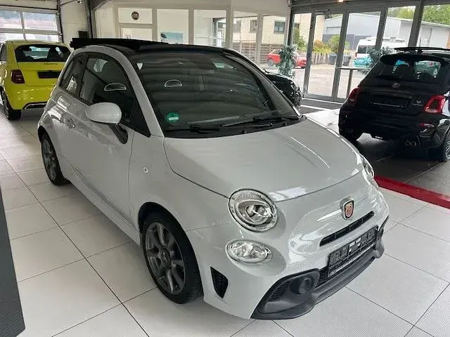 Gebraucht Abarth 595 145 PS (106 kW) 2022 Grau Cabrio