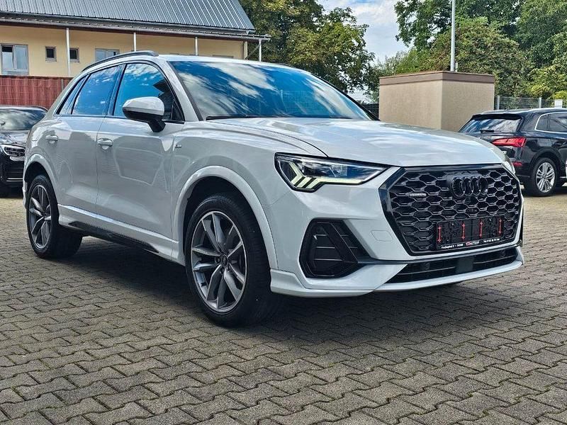 Gebraucht Audi Q3 S-Line 245 PS (180 kW) 2022 Weiß SUV