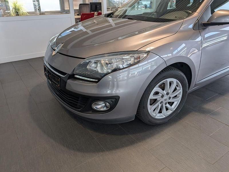Gebraucht Renault Mégane III Initiale Paris 110 PS (80 kW) 2014 Grau Limousine