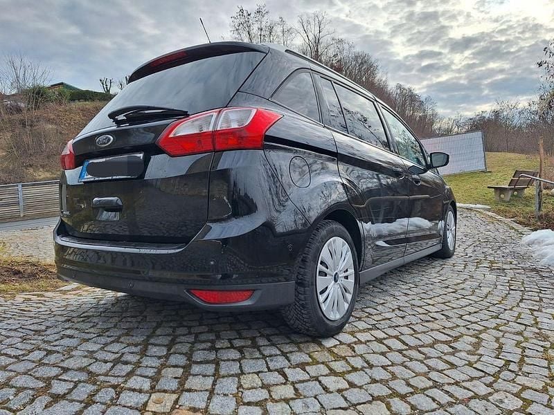 Gebraucht Ford C-MAX 120 PS (88 kW) 2017 Schwarz Van / Kleinbus