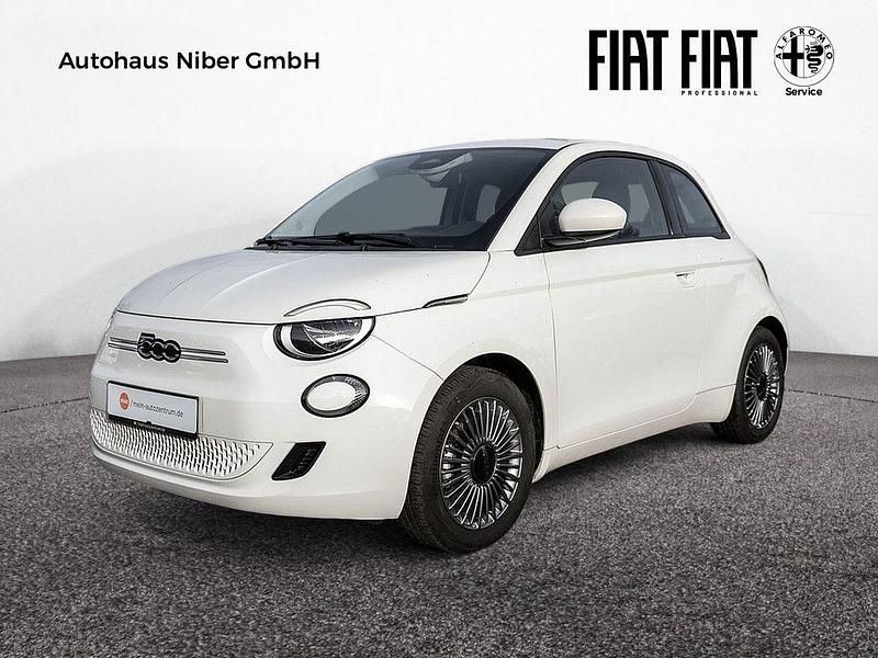 Gebraucht Fiat 500e 86 kW (118 PS) 2023 Weiß