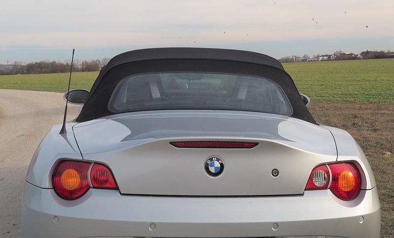 Gebraucht BMW Z4 184 PS (135 kW) 2005 Silber Cabrio