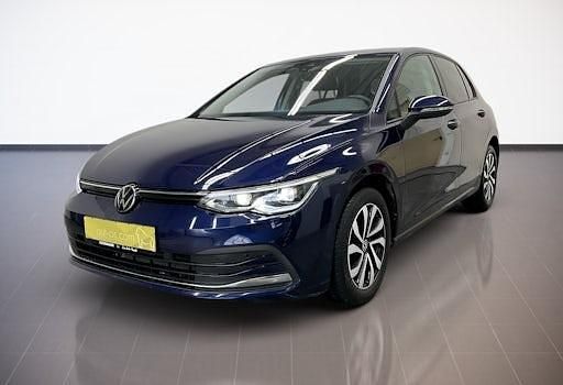 Gebraucht VW Golf VIII Active 150 PS (110 kW) 2023 Blau Limousine