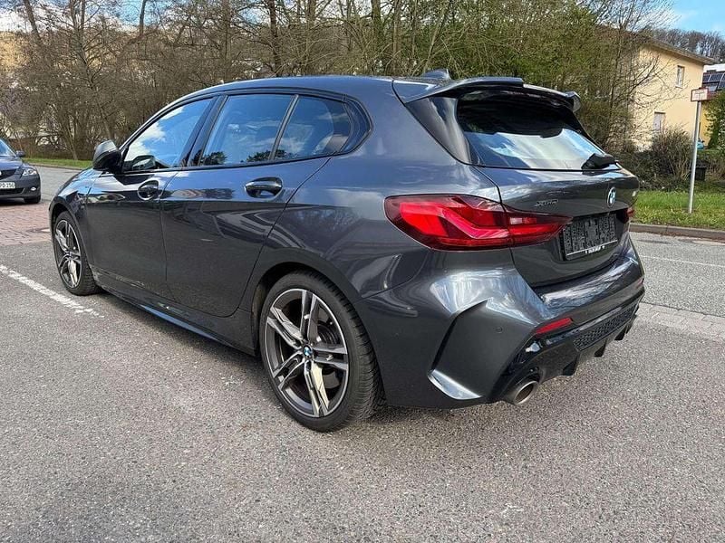 Gebraucht BMW 135 Performance 306 PS (225 kW) 2021 Mineralgrau metallic Kleinwagen