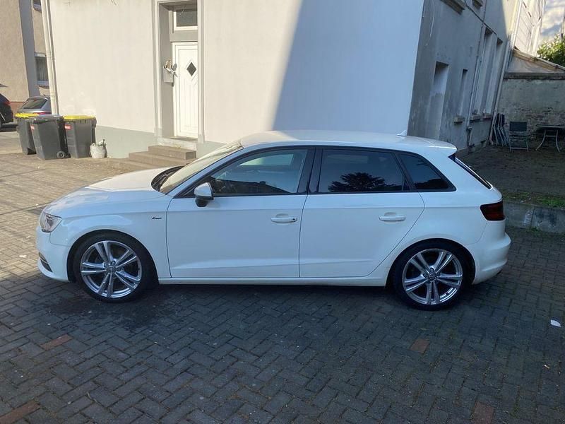 Gebraucht Audi A3 S-Line 150 PS (110 kW) 2013 Weiß Limousine