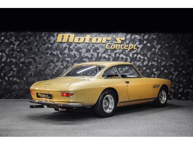Gebraucht Ferrari 330 300 PS (220 kW) 1965 Gold Coupé
