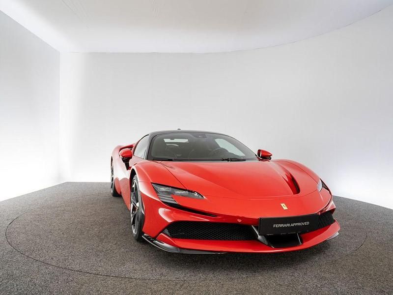 Gebraucht Ferrari SF90 999 PS (734 kW) 2022 Rosso corsa Coupé
