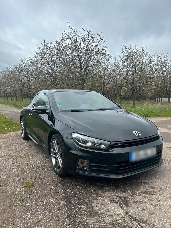 Używany VW Scirocco R-line 179 KM (131 kW) 2014 Czarny Coupe