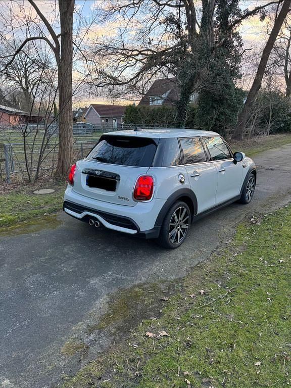 Gebraucht Mini Cooper S 178 PS (130 kW) 2023 Weiß Kleinwagen