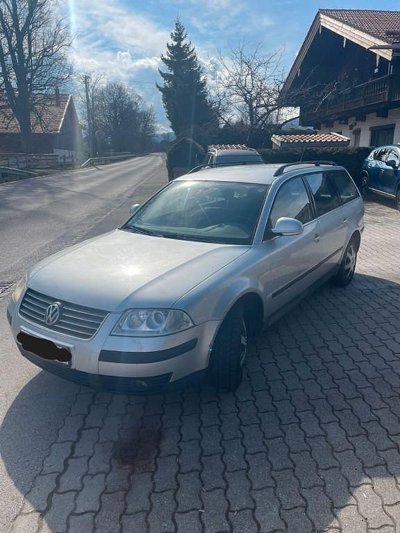 Gebraucht VW Passat 136 PS (100 kW) 2005 Grau Kombi