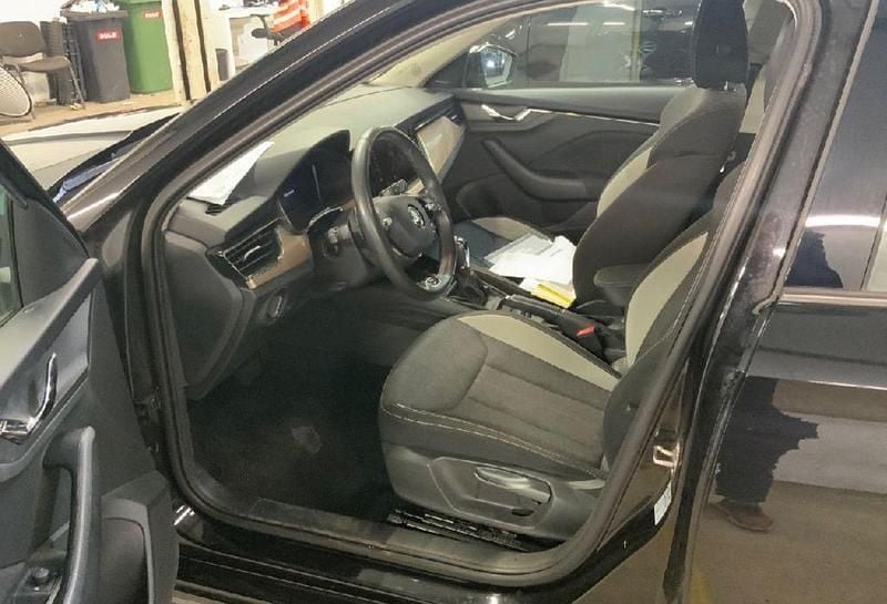 Gebraucht Skoda Kamiq Style 110 PS (80 kW) 2021 Schwarz SUV