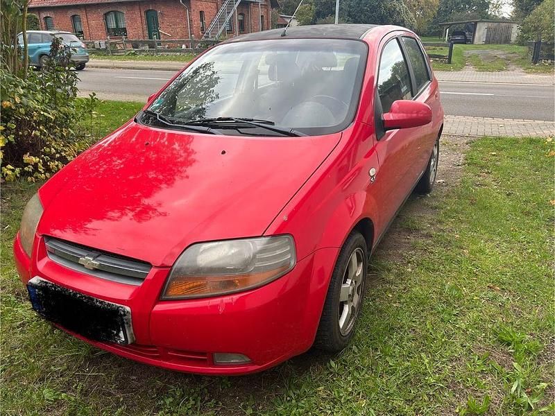 Rot Gebraucht 2005 Chevrolet Kalos SX Limousine | 800 € (Superpreis) - Bild 1/4