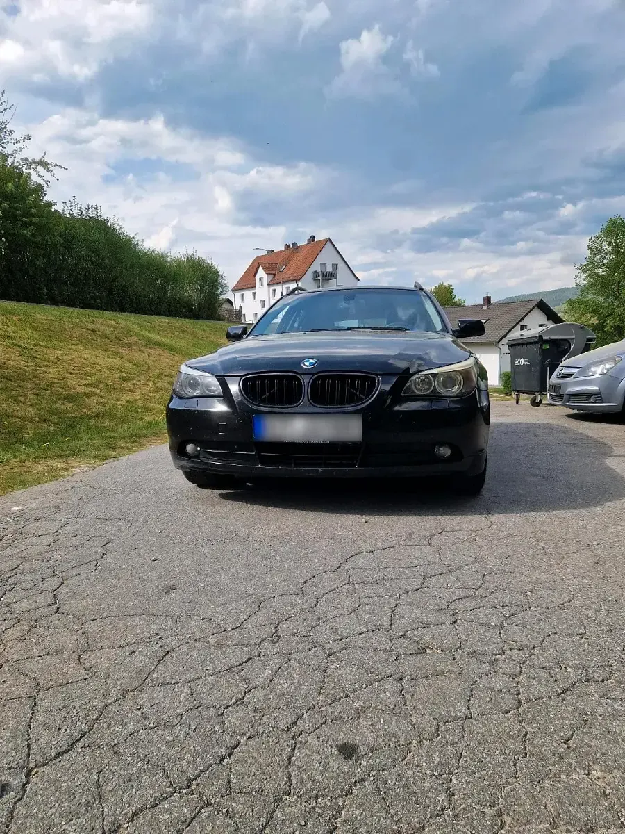 Gebraucht BMW 560L 227 PS (166 kW) 2007 Schwarz Limousine