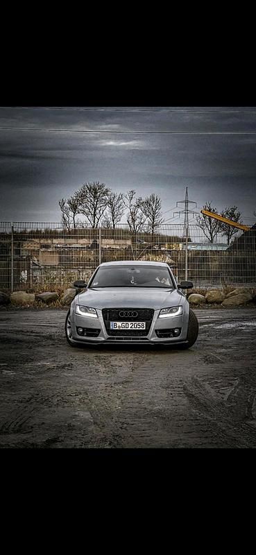 Silber Gebraucht 2011 Audi A5 Sportback S-Line Kleinwagen | 11.000 € (Etwas zu teuer) - Bild 1/4