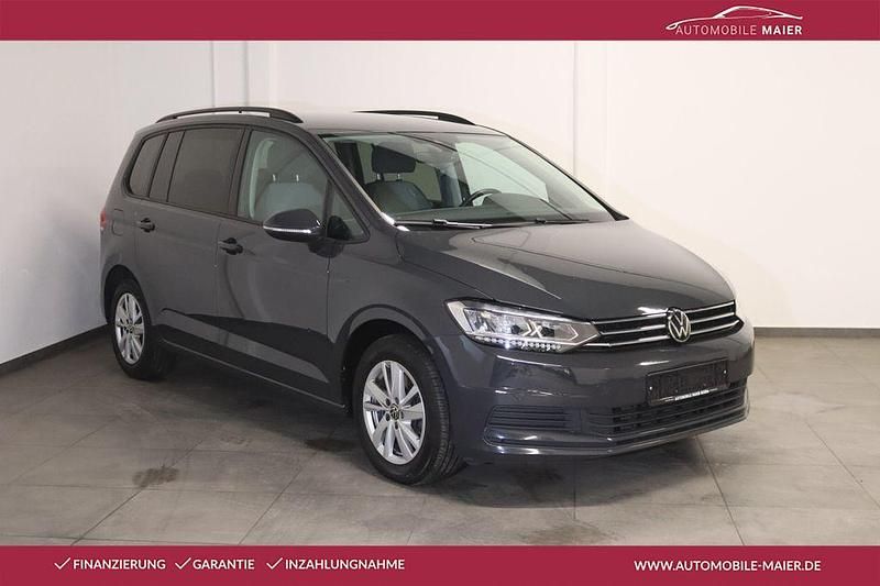 Gebraucht VW Touran Comfortline 150 PS (110 kW) 2022 Grau Van / Kleinbus