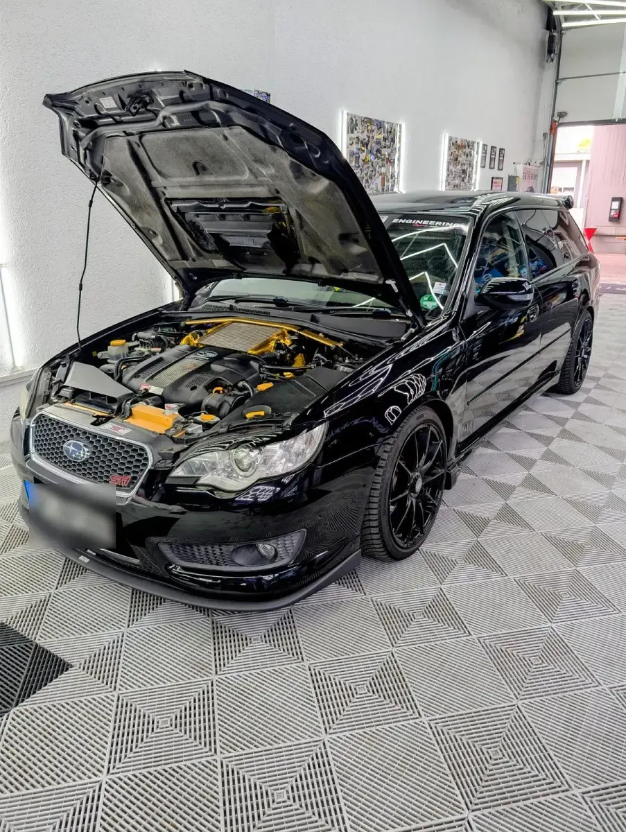 Gebraucht Subaru Legacy GT 360 PS (264 kW) 2008 Schwarz Kombi