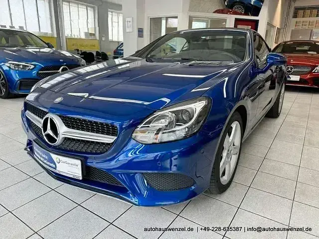Gebraucht Mercedes SLC180 156 PS (114 kW) 2017 Blau Cabrio