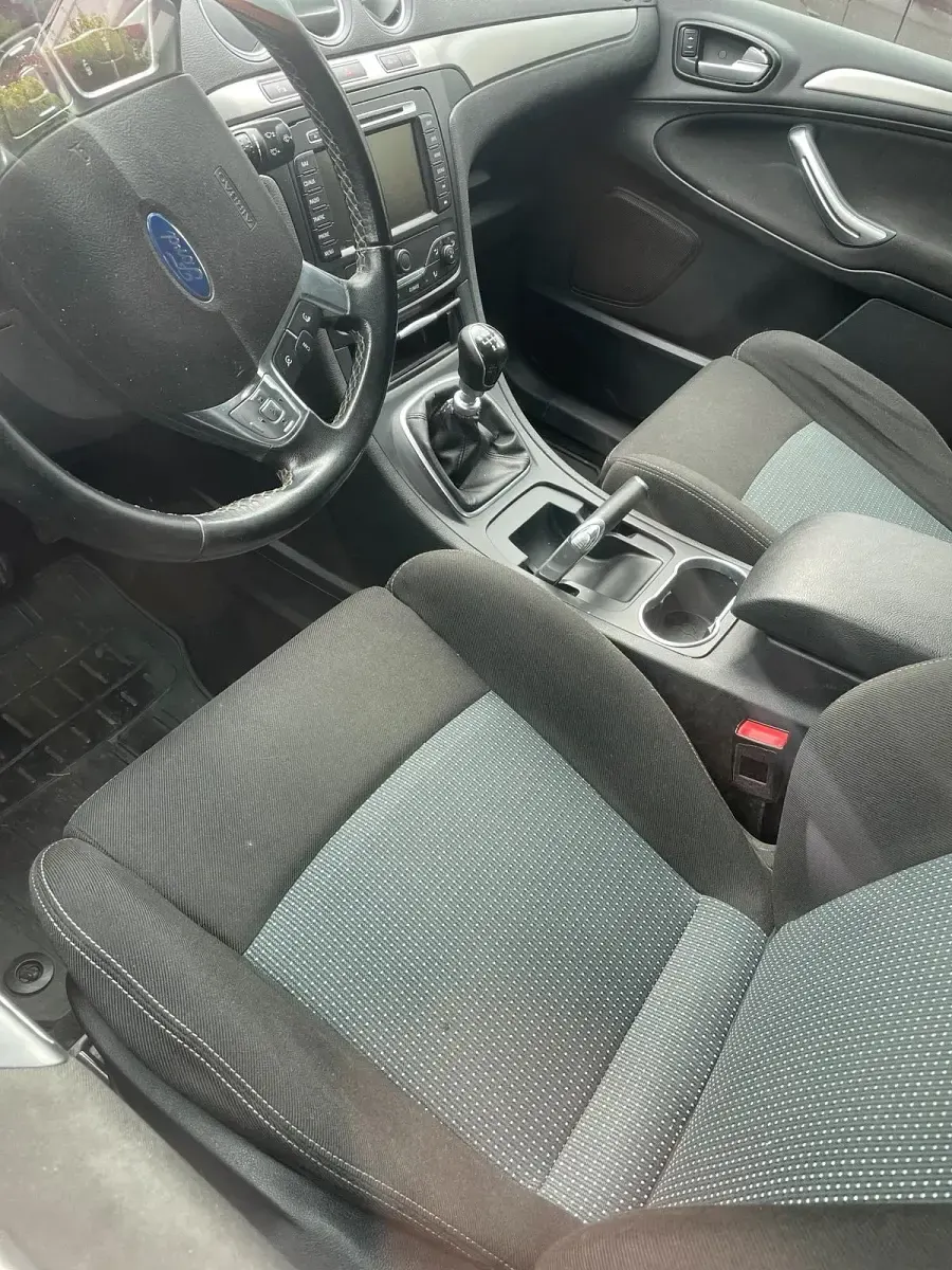 Gebraucht Ford S-MAX S 140 PS (102 kW) 2012 Van / Kleinbus