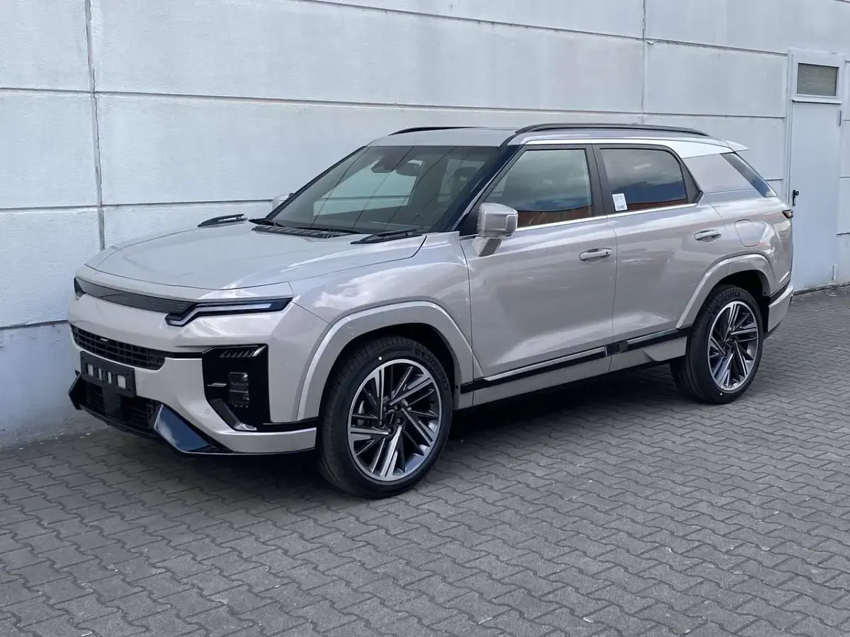 Neu KGM Actyon 163 PS (119 kW) 2026 Beige SUV