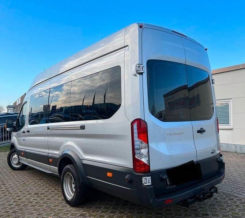 Second-hand Ford Transit 170 CP (125 kW) 2016 Argintiu Monovolum