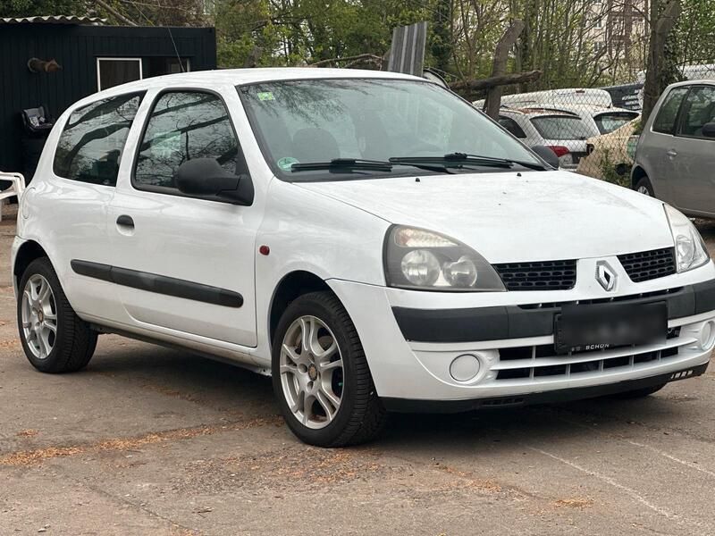 Weiß Gebraucht 2009 Renault Clio II Kleinwagen | 1.200 € (Superpreis) - Bild 1/4