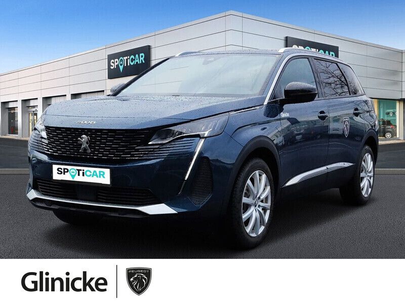 Blau Gebraucht 2024 Peugeot 5008 Allure Van / Kleinbus | 29.490 € - Bild 1/4