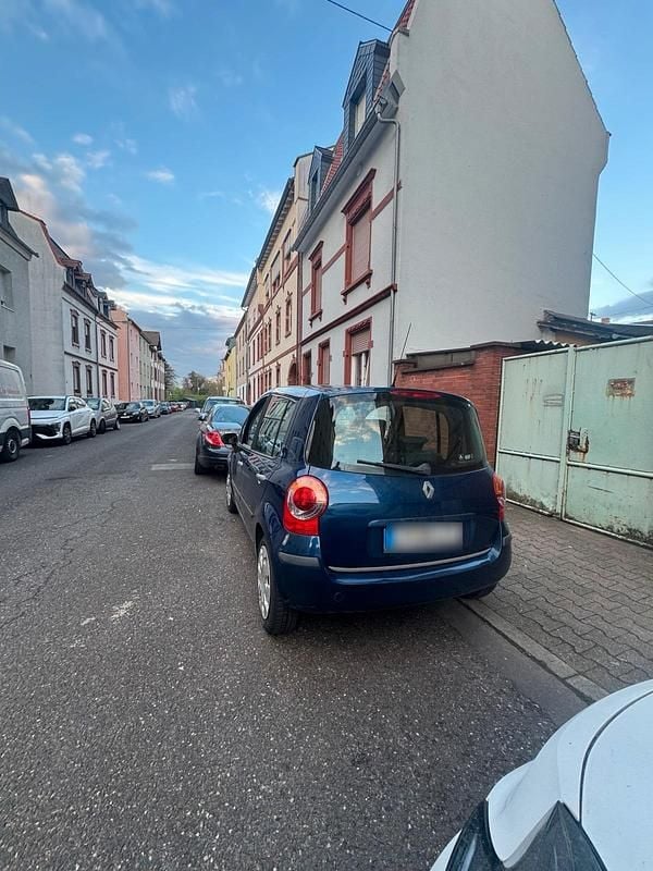 Second-hand Renault Modus 60 CP (44 kW) 2006 Albastru Monovolum