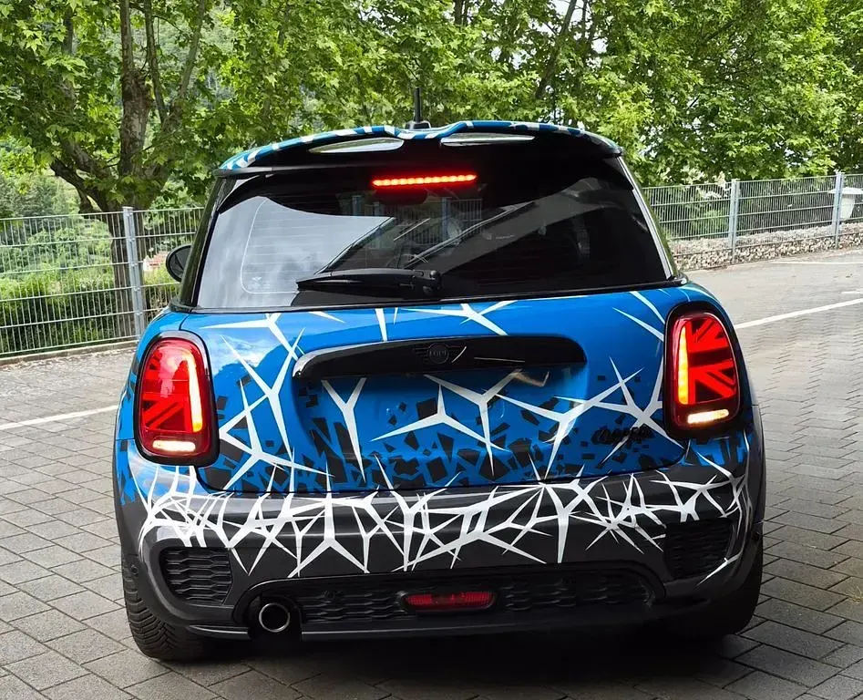 Gebraucht Mini Cooper 136 PS (100 kW) 2017 Schwarz Kleinwagen