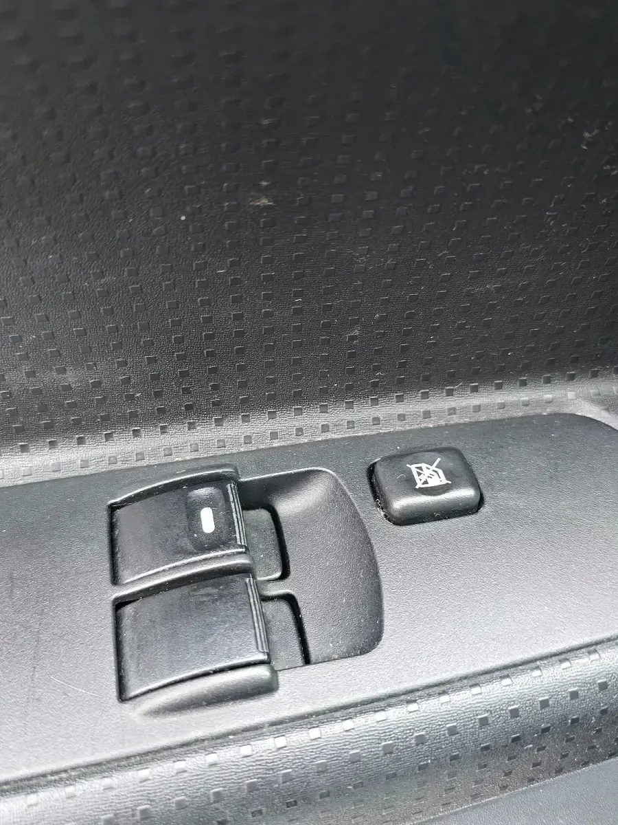 Gebraucht Mitsubishi Colt 95 PS (69 kW) 2007 Silber Limousine