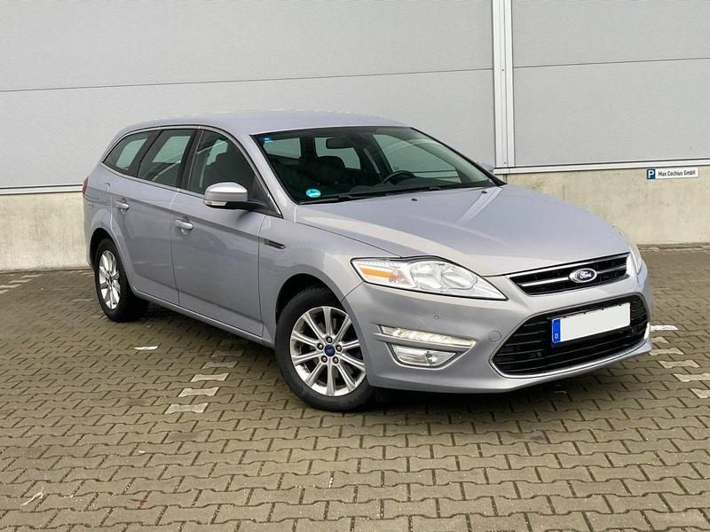 Second-hand Ford Mondeo 140 CP (102 kW) 2014 Argintiu Break
