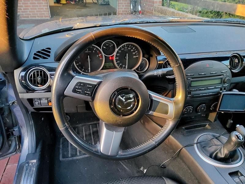 Gebraucht Mazda MX5 126 PS (92 kW) 2006 Grau Cabrio