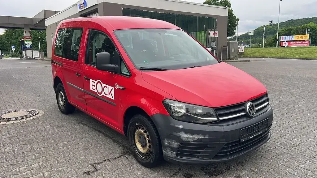 Gebraucht VW Caddy 75 PS (55 kW) 2015 Rot Van / Kleinbus