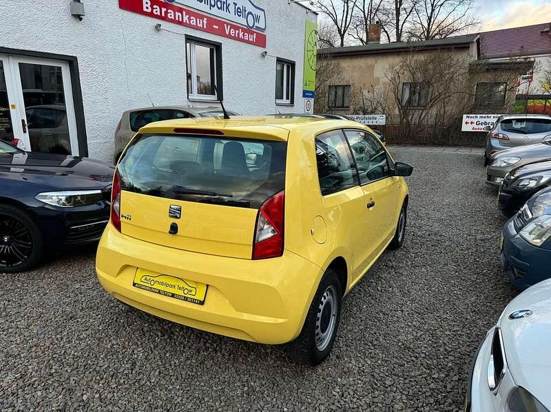 Gebraucht Seat Mii Reference 60 PS (44 kW) 2016 "girasol" gelb Kleinwagen