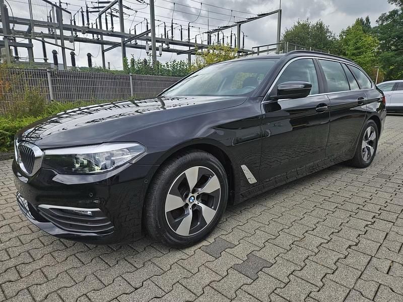 Gebraucht BMW 520 190 PS (139 kW) 2020 Schwarz Kombi