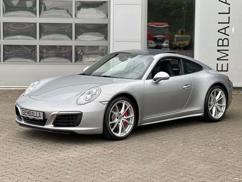 Silber Neu 2025 Porsche 911 Carrera 4S Coupé | 124.500 € - Bild 1/4