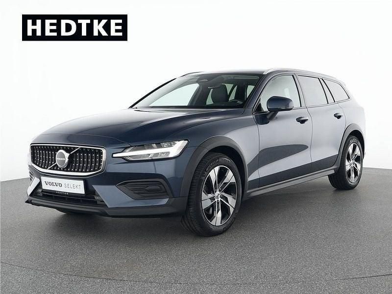 Denim blue / Gebraucht 2023 Volvo V60 CC Plus Kombi | 39.990 € (Etwas zu teuer) - Bild 1/4