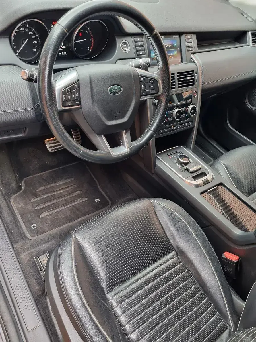 Gebraucht Land Rover Discovery Sport HSE 179 PS (131 kW) 2017 Grau SUV