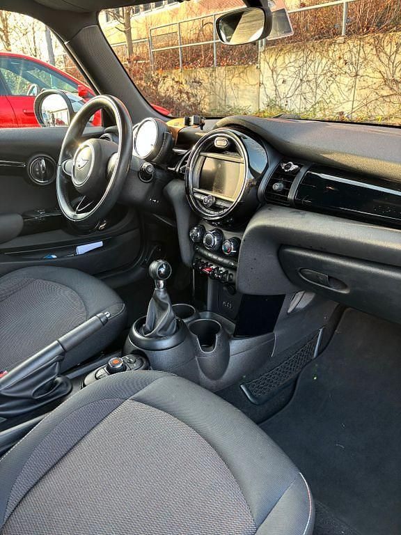 Gebraucht Mini ONE 75 PS (55 kW) 2016 Schwarz Kleinwagen