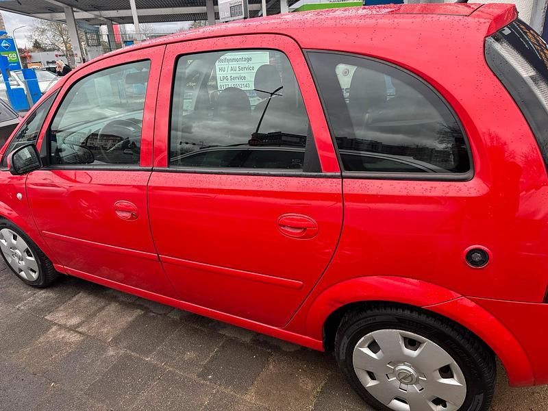 Gebraucht Opel Meriva 66 PS (48 kW) 2007 Rot Van / Kleinbus