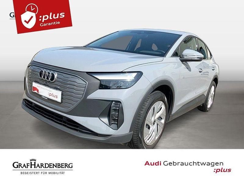 Kieselgrau Gebraucht 2022 Audi Q4 Sportback e-tron Ambiente SUV | 24.910 € (Guter Preis) - Bild 1/4