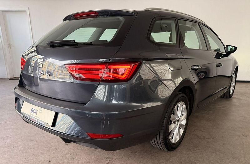 Gebraucht Seat Leon ST Style 150 PS (110 kW) 2020 Grau Kombi