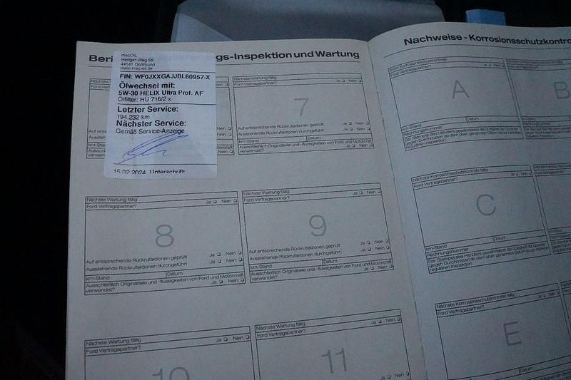 Gebraucht Ford Fiesta Trend 95 PS (69 kW) 2011 Schwarz Kleinwagen