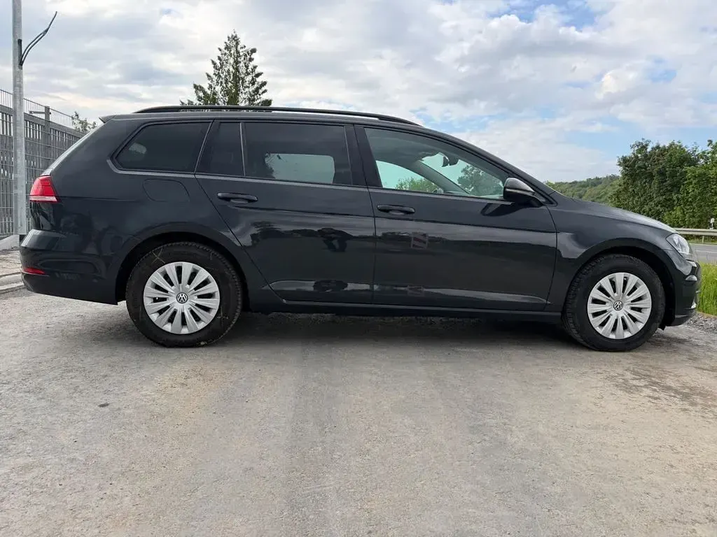 Gebraucht VW Golf VII 116 PS (85 kW) 2020 Grau Kombi