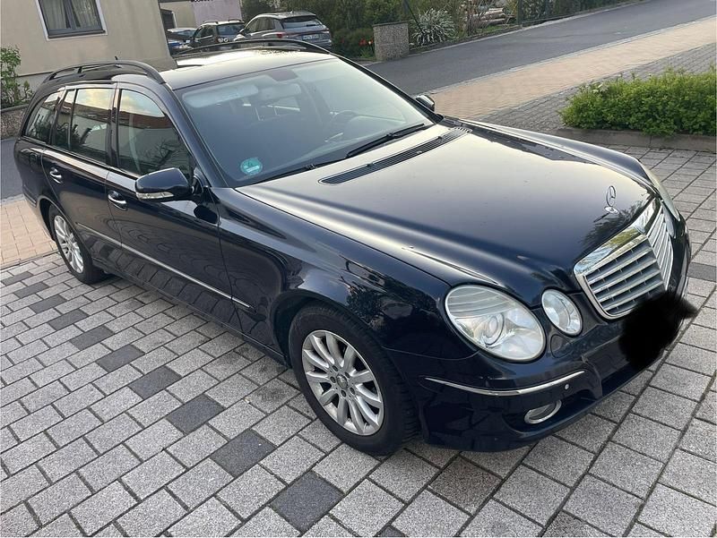 Second-hand Mercedes E220 170 CP (125 kW) 2009 Andere farben Break