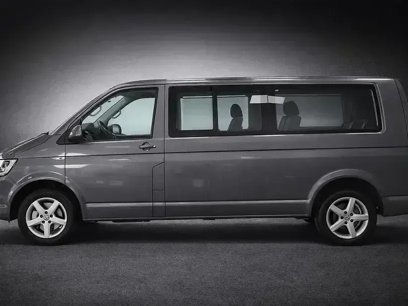 Gebraucht VW Multivan Comfortline 204 PS (150 kW) 2017 Indiumgrau metallic Van / Kleinbus