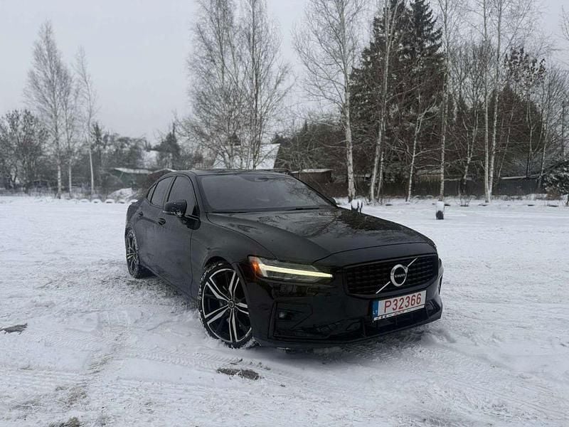 Schwarz Gebraucht 2019 Volvo S60 R-Design Limousine | 20.000 € (Fairer Preis) - Bild 1/4