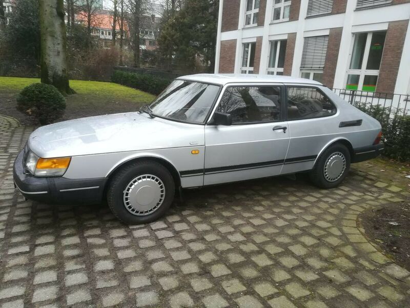 Silber Gebraucht 1988 Saab 900 Kleinwagen | 9.900 € - Bild 1/4