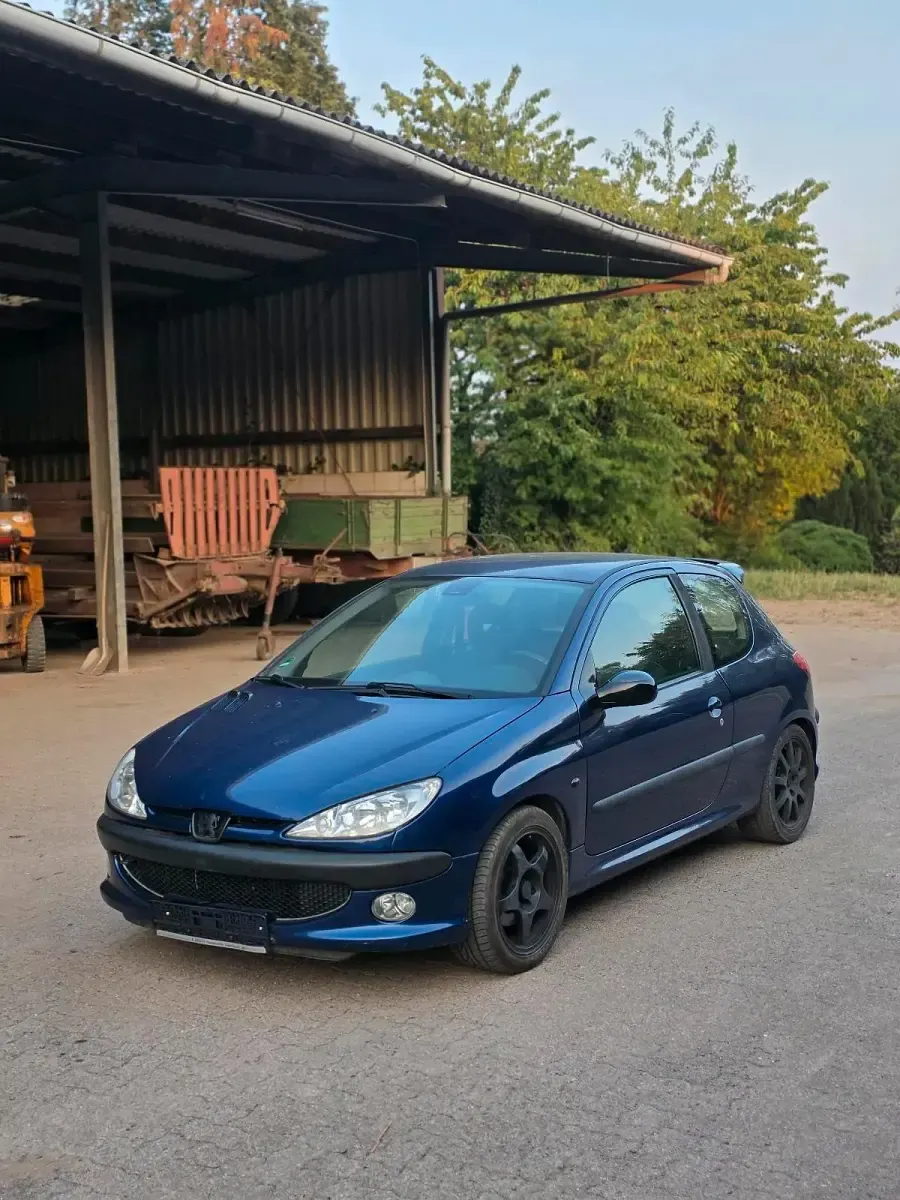 Gebraucht Peugeot 206 S16 136 PS (100 kW) 2002 Blau Kleinwagen