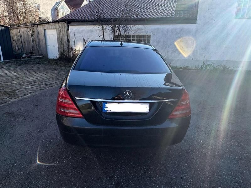 Gebraucht Mercedes S500 387 PS (284 kW) 2006 Schwarz Limousine