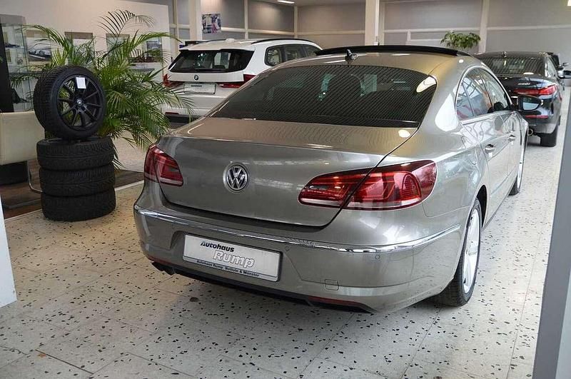 Usata VW CC 160 CV (117 kW) 2012 Marrone Berlina